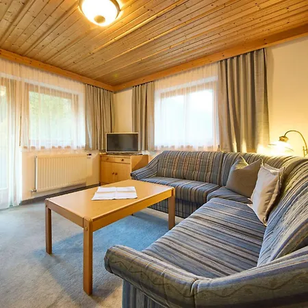 Haus Spieleck Bed & Breakfast 4*