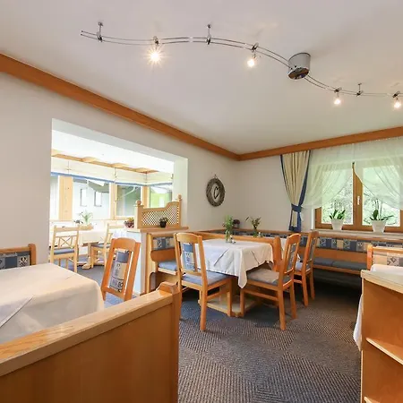 B&B Haus Spieleck 4*